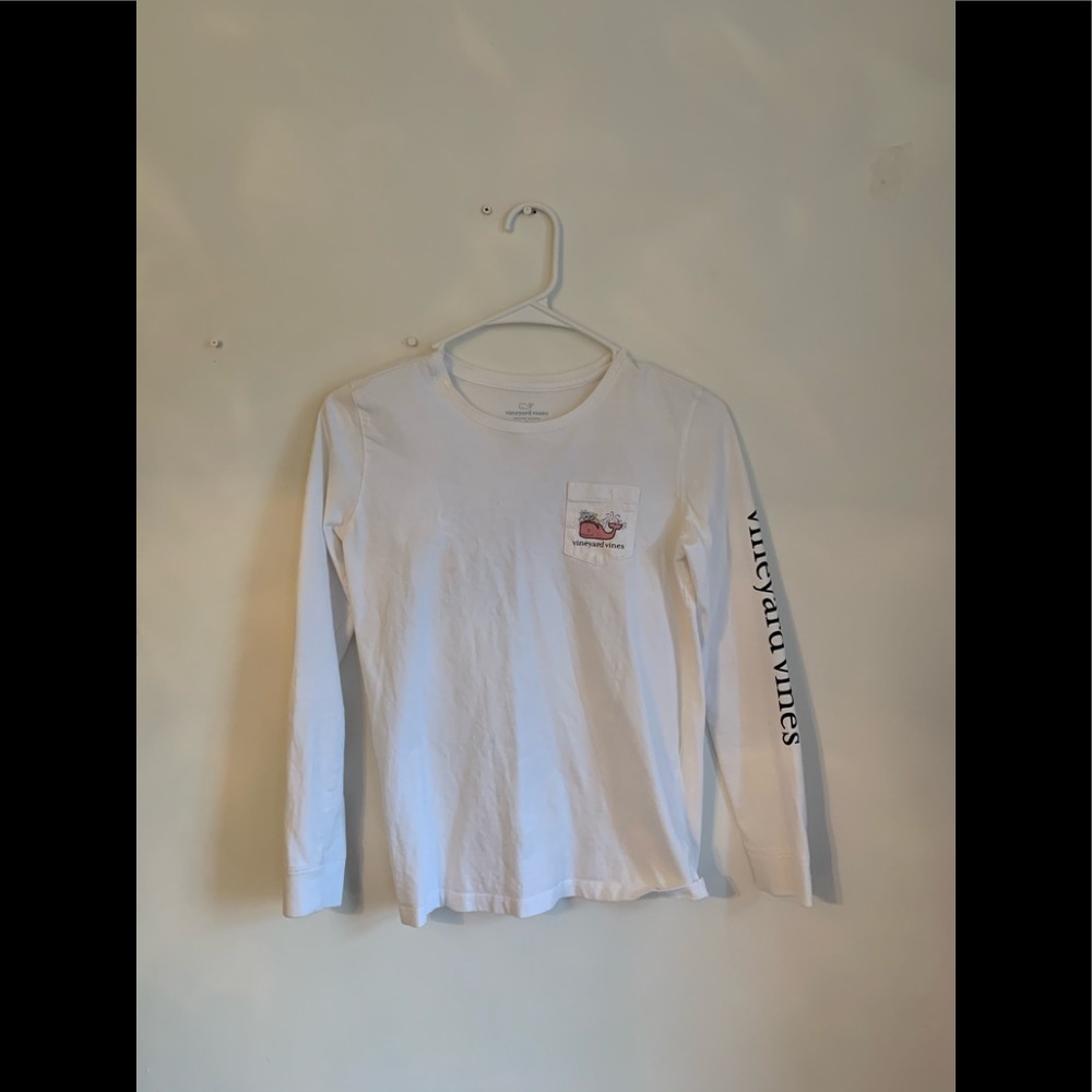 White Vineyard Vines New Years Longsleeve